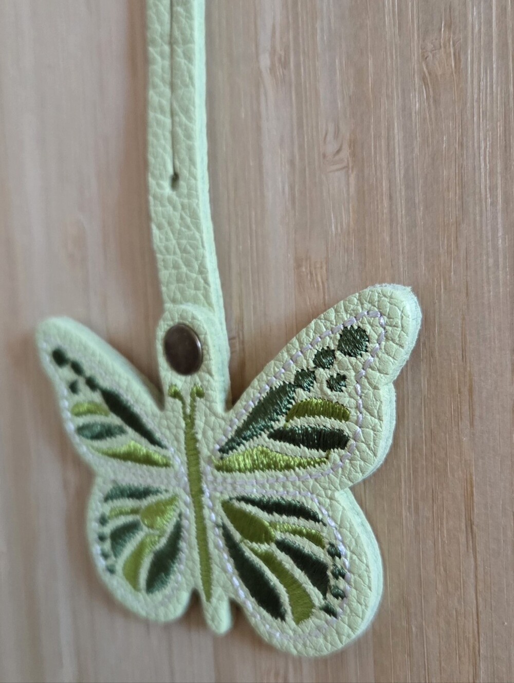 Portland Leather Monarca Butterfly Bag Charm Tassel in Shadow Lime - Picture 3 of 5